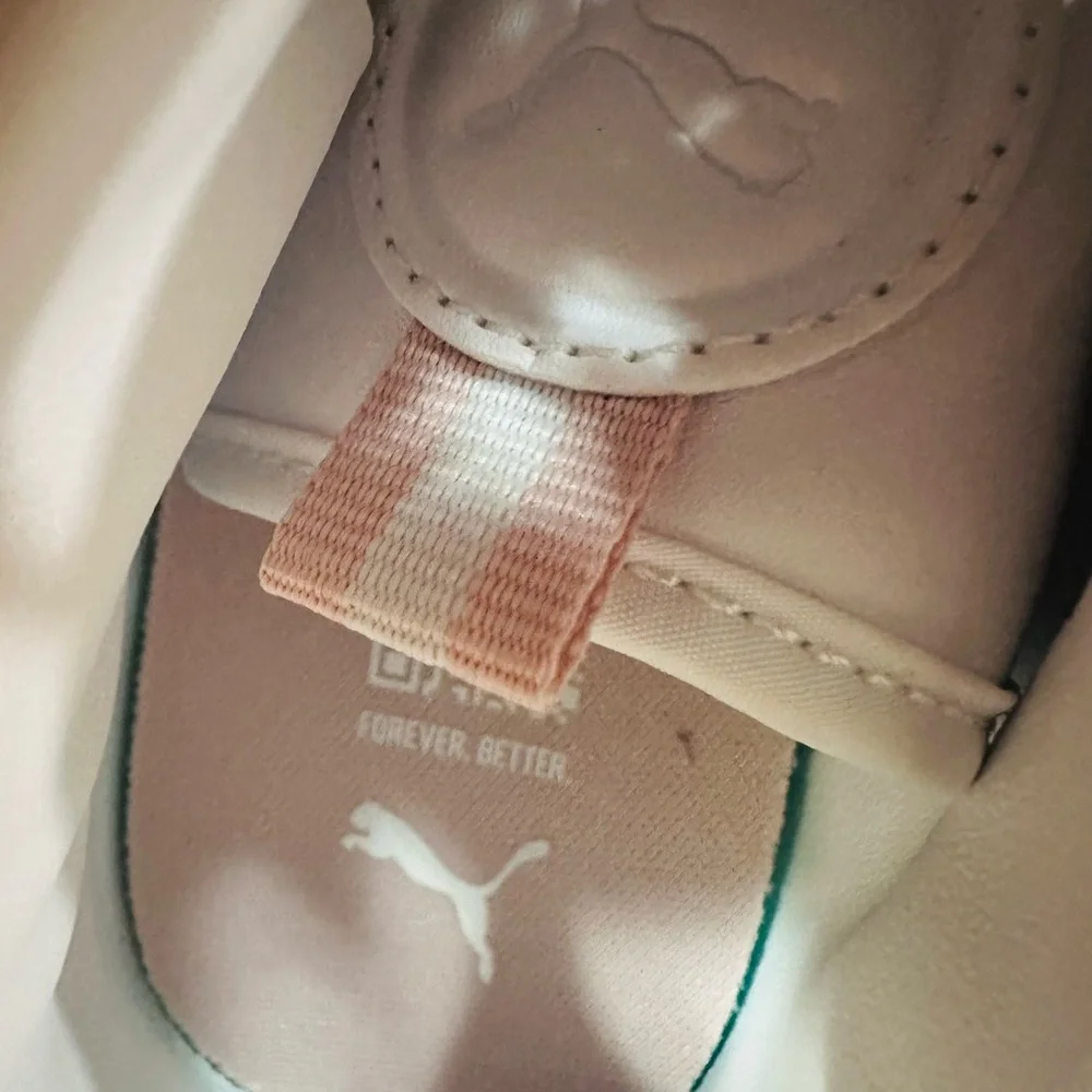 Puma Carina Street Lux women's sneakers 10
